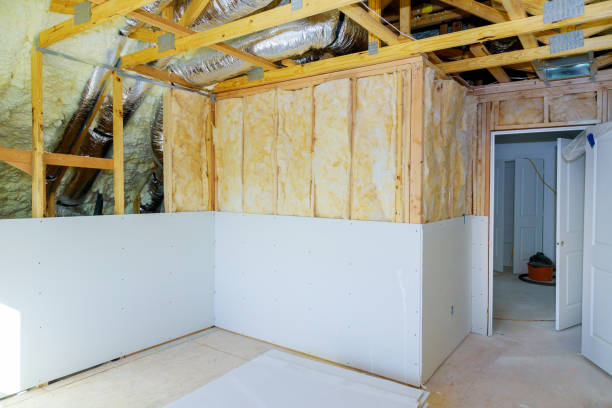 Types of Insulation We Offer in Harbor Isle, NY